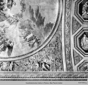 Decken- und Wanddekoration : Deckendekoration mit Himmelfahrt Mariens