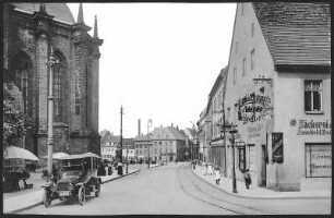 Freiberg. Untermarkt mit PKW