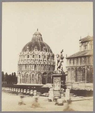 Pisa: Blick auf das Baptisterium