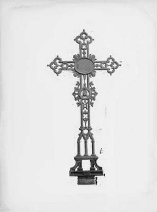 Schmiedeeisernes Grabkreuz