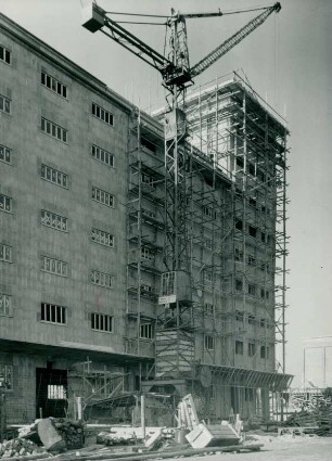 Lagerhaus und Silogebäude C.G. Maier, 1950-1951