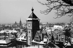 Freiburg: Blick vom Greifenegg-Schlössle aufs Schwabentor