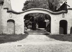 Toranlage