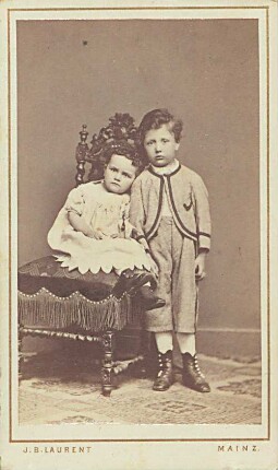 Erich und Otto Jung als Kinder (v.l.n.r.)