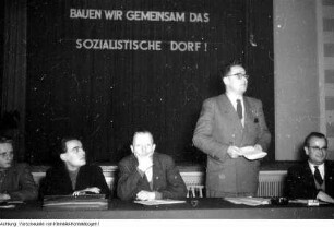 Großhennersdorf. Jugendforum, Werbung für sozialistisch-genossenschaftliche landwirtschaftliche Produktionsmethoden, 1957/58