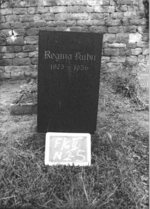 Grabstein F-G II N/2/5