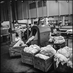 Großwäscherei REWATEX in Spindlersfeld, Bild 3, 1968. SW-Foto © Kurt Schwarz.