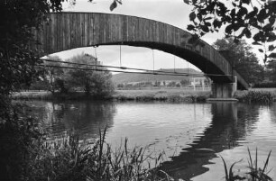 Holzbrücke