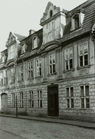 Güstrow, Grüner Winkel 10. Majoratshaus Krüger-Hansen (um 1750)