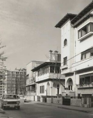 Bukarest. Straße Pictor G. D. Mirsa. Wohnbauten im "rumänischen Bojarenstil" (1901/1965)