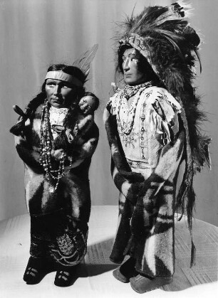 Puppenpaar (Indianerfamilie) : Puppenpaar (Indianerfamilie)