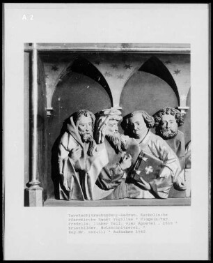 Retabel, Flügelaltar, Predella, Detail: Christus und Apostel