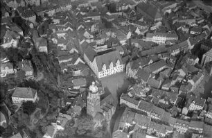 Meißen. Stadtmitte mit Markt und Frauenkirche. Luftbild-Schrägaufnahme von Südwest