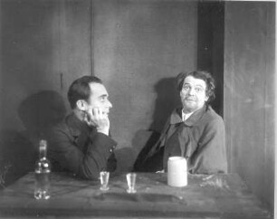 Der lebende Leichnam. Schauspiel nach Leo Tolstoi. Staatsschauspiel Dresden, vermutlich Spielzeit 1922/1923 : Szenenbild