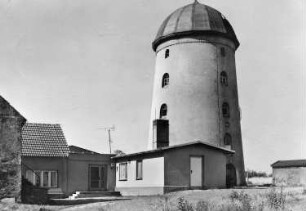 Strehla. Holländermühle und Gehöft (Jugendherberge), Ansichtskarte