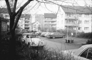 Freiburg; Stühlinger: Wohnhäuser des Bauvereins; Schenkstraße Richtung Westen