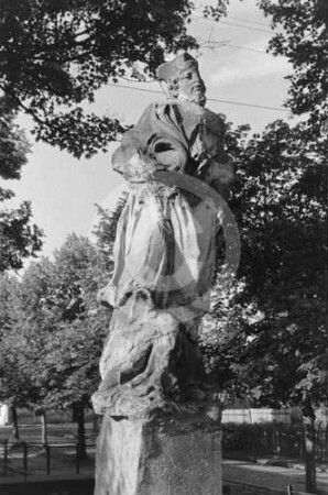 Heiligenfigur "St. Nepomuk" auf der Nepomukbrücke in Liebenthal