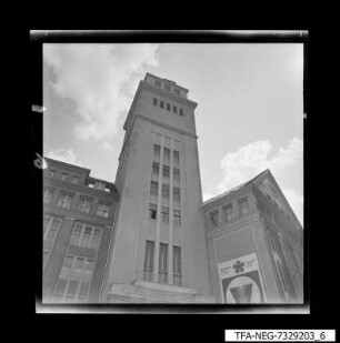 Peter-Behrens-Bau Eingangsbereich, Foto 1973