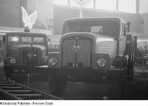 Frontansicht IFA-Lastkraftwagen H6
