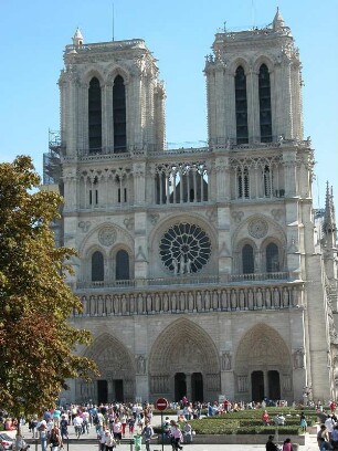 Kirche Notre Dame Frontansicht