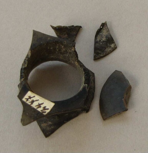 Obsidian ring (fragment)