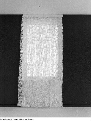 Teil für Wandverkleidung? (1980; Bräunig, Hochschule für Kunst und Design Halle (Burg Giebichenstein))