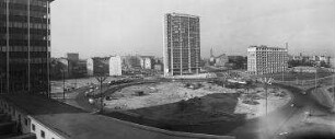 140° Panorama, Blick über den Ernst-Reuter-Platz auf das Telefunken-Haus und Osram-Haus. Berlin-Charlottenburg, Ernst-Reuter-Platz