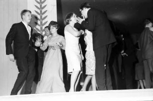 16. Tagung 1966 Mediziner; Studentenabend Polonaise: Tanz auf Podium