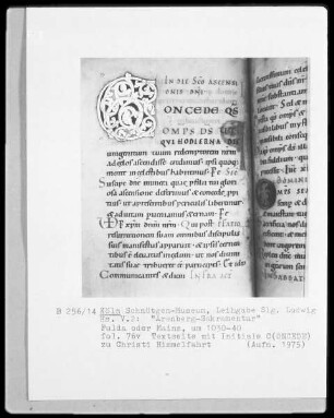 Arenberg-Sakramentar — Textseite mit Initiale C(ONCEDE) zu Christi Himmelfahrt, Folio 76verso