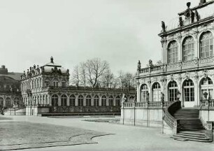 Dresden-Altstadt. Zwinger (1709/1728; M. D. Pöppelmann). Mathematisch Physikalischer und Französischer Pavillon