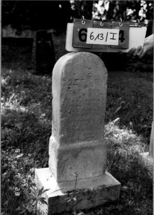 Grabstein 613/I