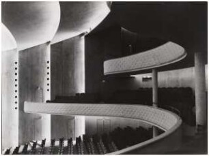Nationaltheater, Weimar Wiederaufbau: Blick in den Zuschauerraum vom 2.Rang links