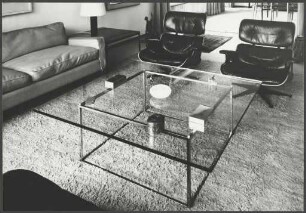 Glastisch für Wohnung Hatje, Stuttgart 1966 (Foto)