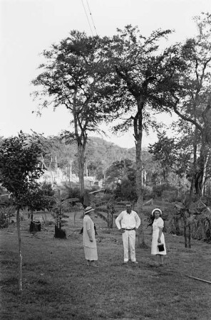 Im Camp der Standard Oil und Co : Oskar Schmieder und seine Familie in einem Park der Siedlung