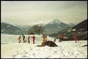 Schmocken: Skischule im Waldegg