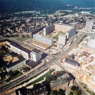 Straßenkreuzung Heinrich- und Breitscheidstraße in Gera : Blickrichtung Nordwesten
