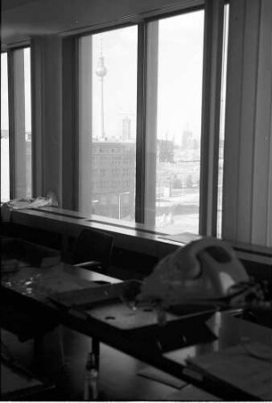 Berlin: Blick vom Axel Springer-Haus auf Ost-Berlin