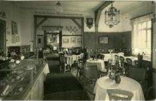Gastraum des Berggasthofes "Staffelstein"