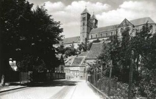 Quedlinburg. Stadtansicht mit Schloss und Stiftskirche von Südosten