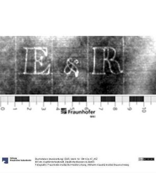 Buchstaben (zweikonturig): E&R