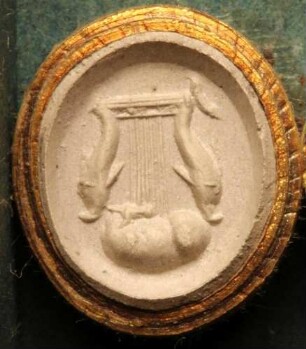 Die Leier des Apollo, das Barbiton (Daktyliothek, Supplement)