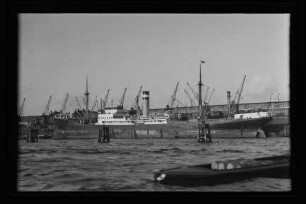 Karnak (1926), Hapag.- Hamburg-Amerikanische Packetfahrt-Actien-Gesellschaft, Hamburg
