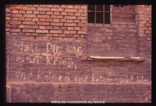 Stell Dir vor, es ist Krieg, und keinea und keiner geht hin