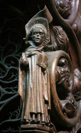 Frankreich. Bretagne. Finistere. Saint Pol de Leon. Ancienne Cathedrale. Kästchen mit exhumierten Schädeln