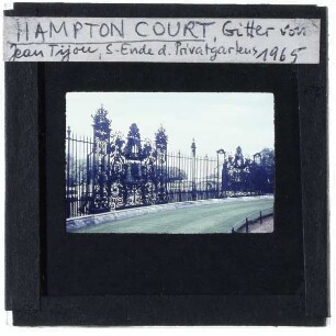 London, Hampton Court : Pivy Garden, Zaun