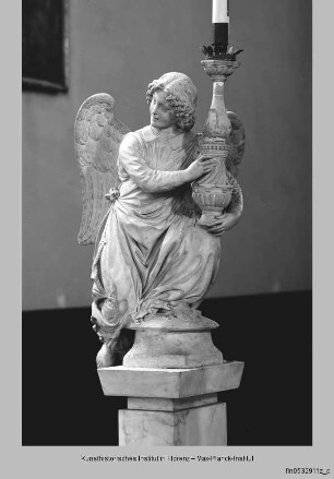 Altarziborium : Zwei Leuchterengel : Linker Leuchterengel