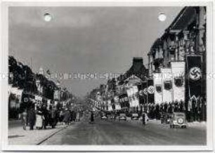 Berlin, Kaiserdamm, Flaggenschmuck