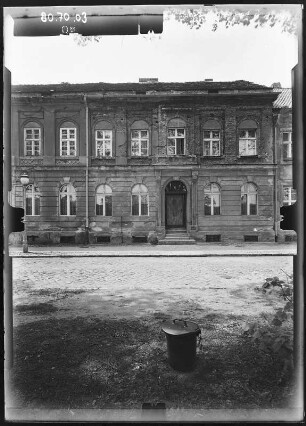 Potsdam, Große Fischerstraße 8. Wohnhaus. Straßenfront