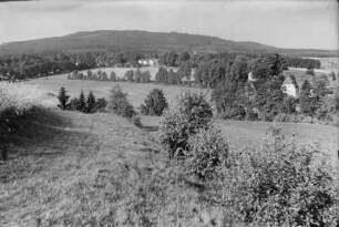 Bad Alexandersbad mit Luisenburg : Deutschland. Bad Alexandersbad im Fichtelgebirge. Blick gegen Luisenburg