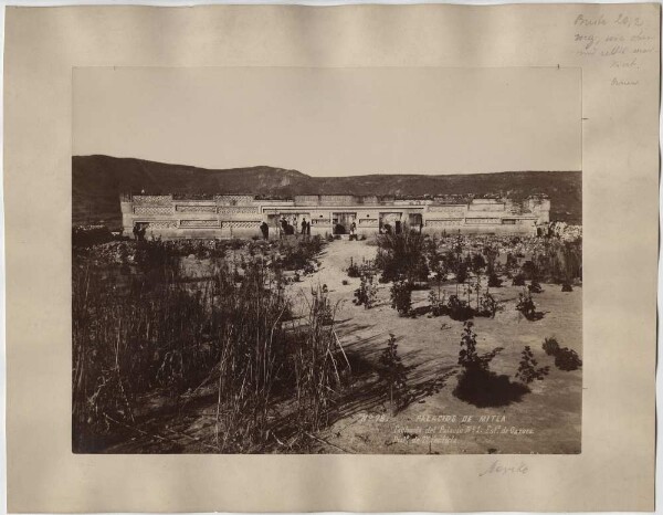 Entrance to the columned palace before complete excavation (with the expedition members)